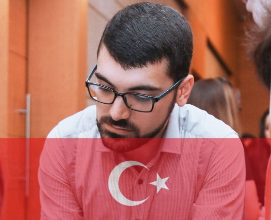 Xocalıda sülhməramlılarla Azərbaycan davası aparan qəhrəman jurnalist kimdir? – DOSYE