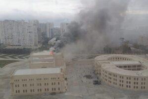 DSX Akademiyasının binasında yanğın: 14 nəfər zəhərləndi - FOTO