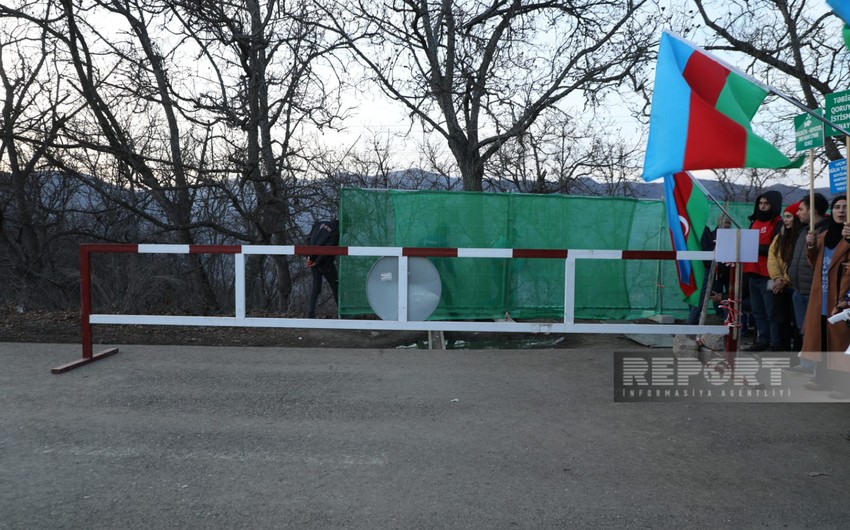 Xankəndi yolu açıldı: etirazçılar hərəkət etmədilər - FOTOLAR