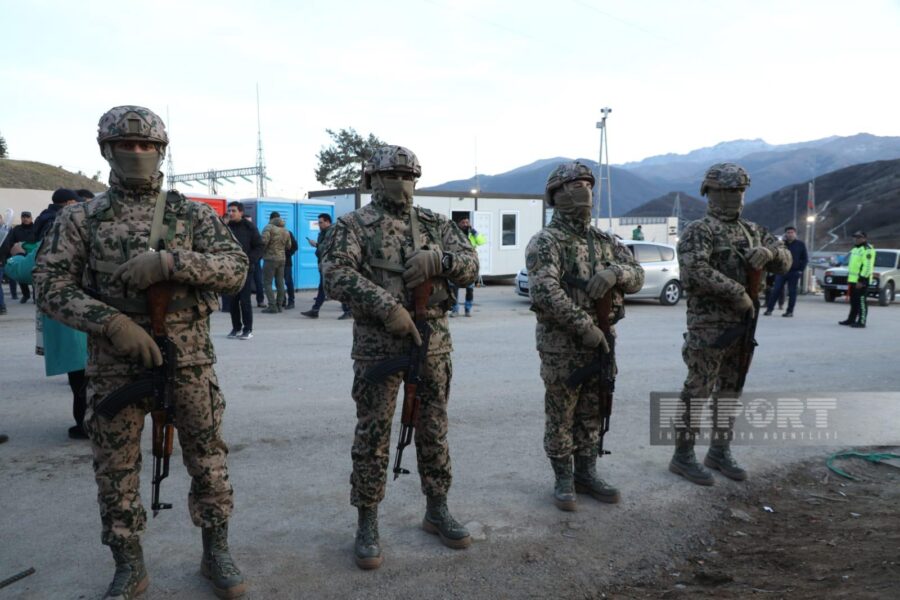 Xankəndi yolu açıldı: etirazçılar hərəkət etmədilər - FOTOLAR