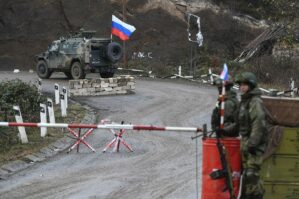 "Yol açılacaq, lakin bunu etməyə məcburuq" - Erməni ekspert 4 "Yol açılacaq, lakin bunu etməyə məcburuq" - Erməni ekspert