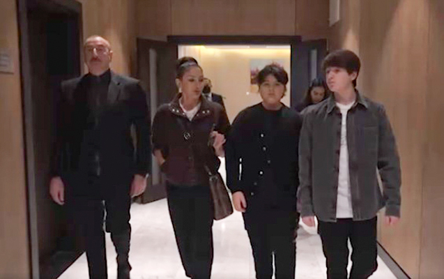 Prezident Şabrana nəvələri ilə getdi - VİDEO