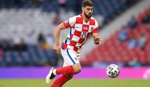 Xorvatiya millisinin futbolçusundan yeni rekord