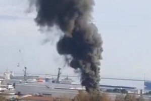 Türkiyədə limanda partlayış oldu