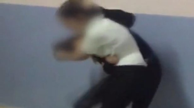 Bakıda valideyn polisə müraciət etdi – “Məktəbdə oğlumu döyüblər”