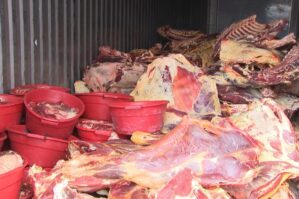 Uzunqulaq ətini satmaq istəyirdi, yaxalandı