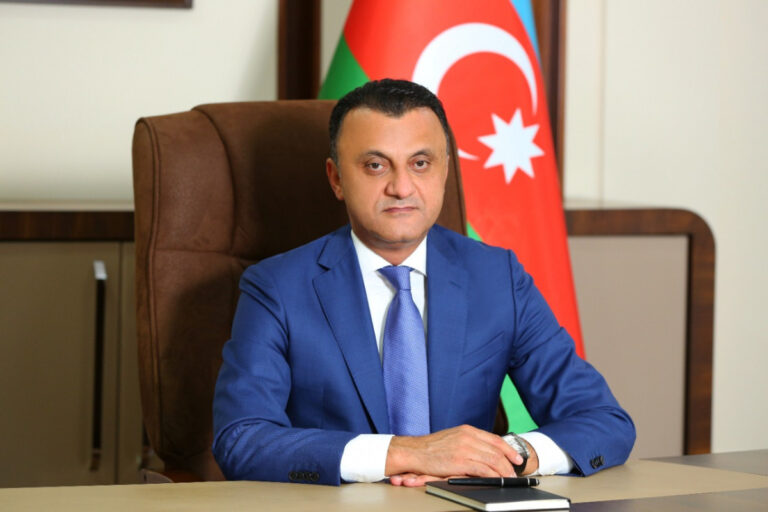 Vüqar Qurbanov vəzifəsindən azad edildi - RƏSMİ
