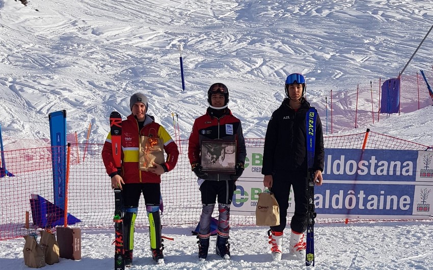 Xizəkçimizin yarış zamanı ayağı sındı