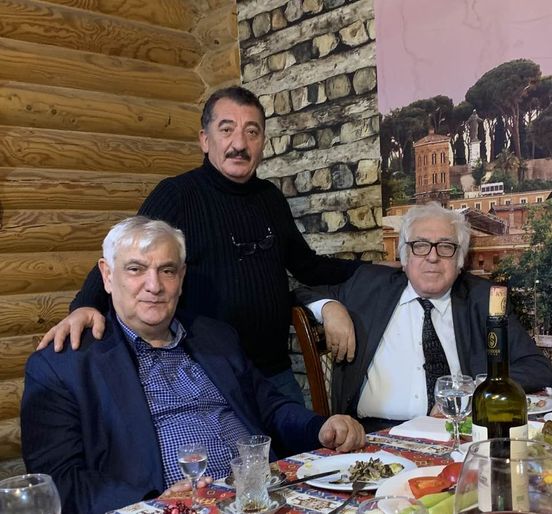 Anar Əkrəm Əylislinin şərəfinə badə qaldırıb bunları dedi - FOTO