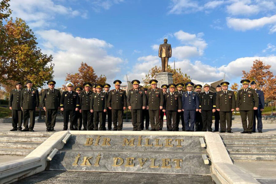 Generalımız Ankaradadır: mühüm iclas keçirilir - FOTO
