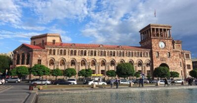 1200px Government House of Armenia 1024x522 1 768x403 1