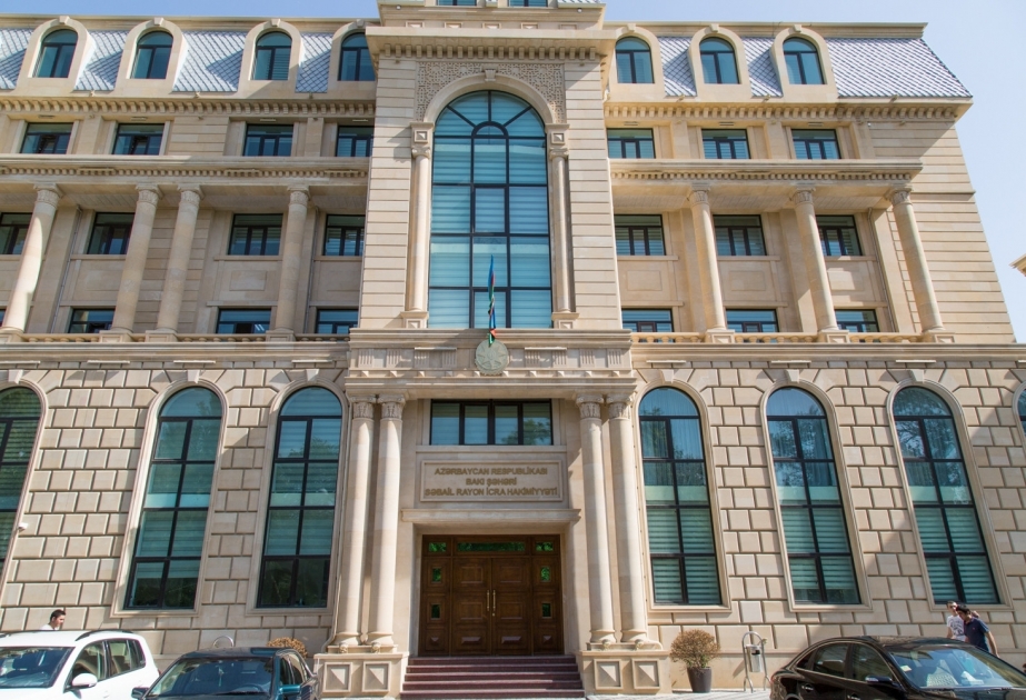 Səbail icra hakimiyyəti qanunsuz tikili haqda suala belə cavab verdi – FOTO