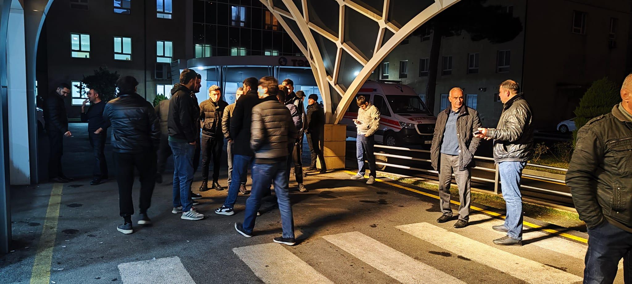 “Kəpəz”in bıçaqlanan azarkeşi əməliyyat olundu - Şübhəli şəxs saxlanıldı