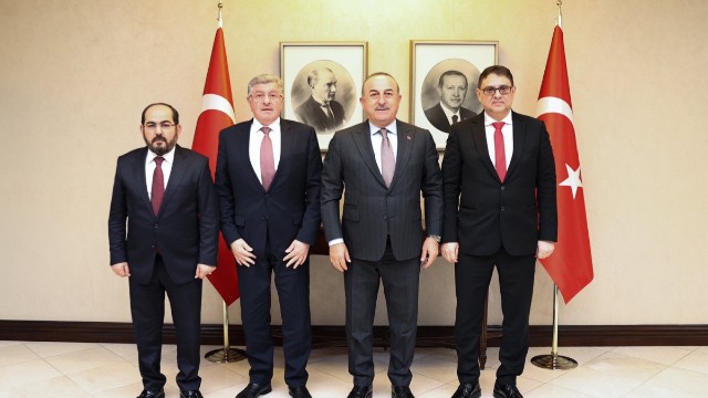 Çavuşoğlu Suriya müxalifətinin liderlərini qəbul etdi