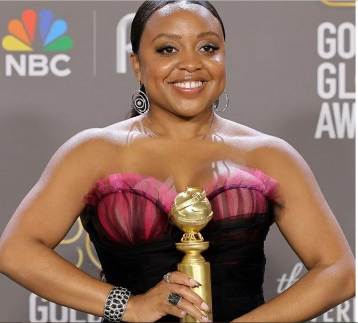 “Qızıl Qlobus” mükafatlarının təqdimetmə mərasimi - Qızmızı xalıda diqqət çəkən obrazlar/FOTOLAR