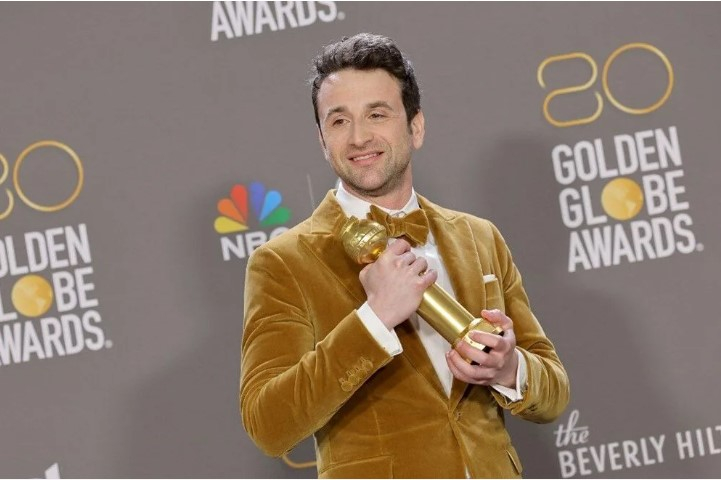 “Qızıl Qlobus” mükafatlarının təqdimetmə mərasimi - Qızmızı xalıda diqqət çəkən obrazlar/FOTOLAR