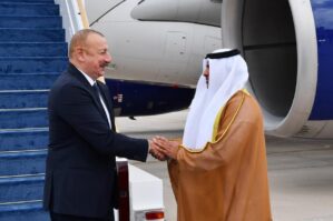 İlham Əliyev Birləşmiş Ərəb Əmirliklərinə səfərə gedib - FOTO