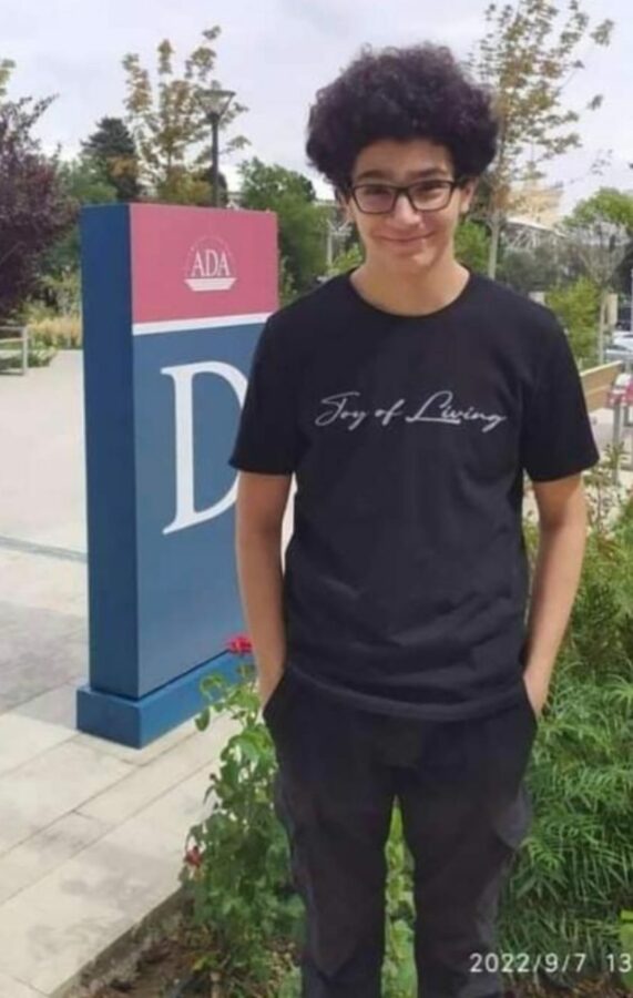 Hoteldə ata-anası ilə birgə ölən Rauf haqda diqqətçəkən fakt - FOTOLAR