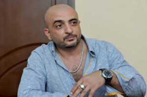 Azərbaycanlı məşhurun ölkədən çıxışına qadağa qoyuldu - SƏBƏB 30 Azərbaycanlı məşhurun ölkədən çıxışına qadağa qoyuldu - SƏBƏB