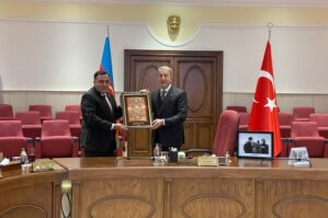 Emin Həsənli: “Öndə Türk qaziləri ilə bərabər, Azərbaycan qaziləri çiyin-çiyinə gedirdilər”