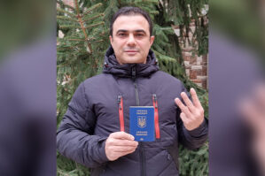 Zelenski Hikmət Cavadova vətəndaşlıq verdi