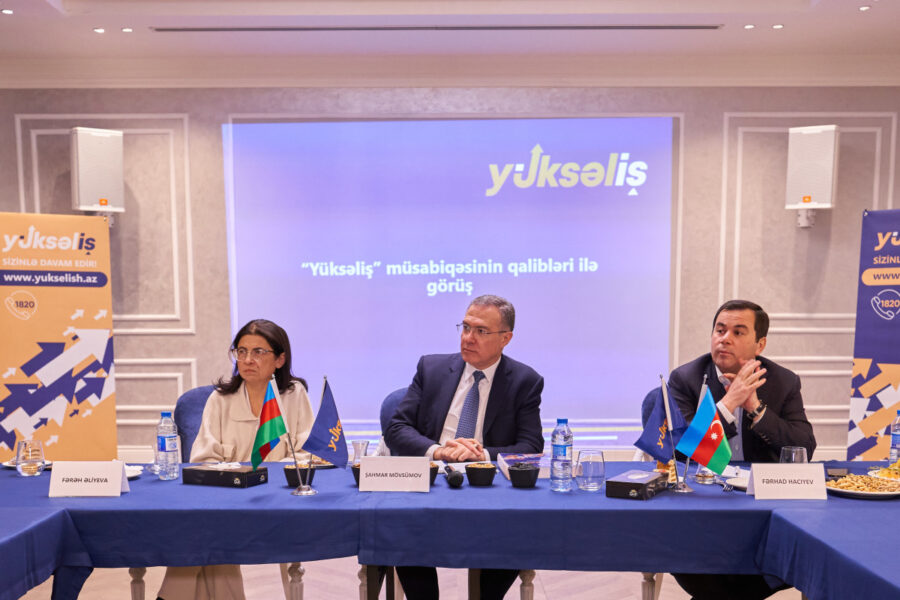 Prezidentin köməkçisi onlarla görüşdü - FOTOLAR