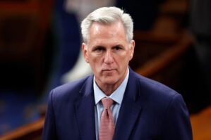 Nensi Pelosini bu şəxs əvəzlədi