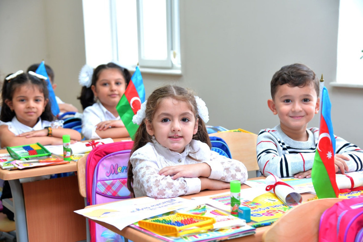 Ekspertdən şagirdlərlə bağlı maraqlı TƏKLİF