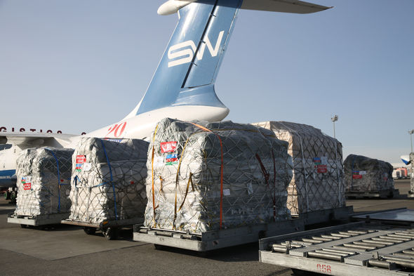 Mehriban Əliyevanın göstərişi ilə Türkiyəyə daha bir humanitar yardım təyyarəsi yola düşüb - FOTO