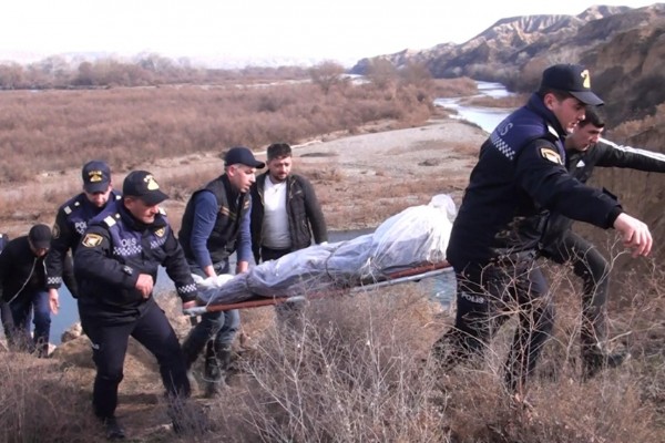 Ötən il itkin düşən şəxsin meyiti Kürdən tapıldı - FOTOLAR