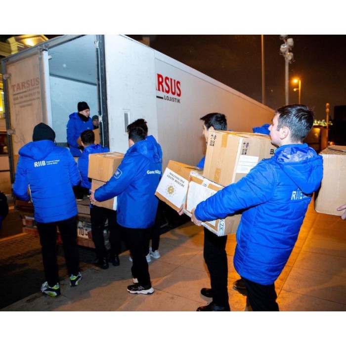 Mehriban Əliyeva humanitar yardımla bağlı paylaşım etdi - FOTOLAR