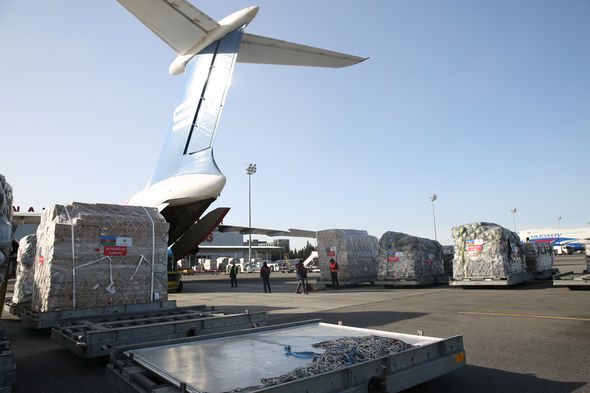 Mehriban Əliyevanın göstərişi ilə Türkiyəyə daha bir humanitar yardım təyyarəsi yola düşüb - FOTO