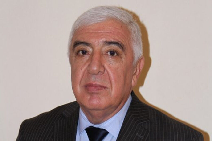 Rüşvətə görə tutulan dekan barədə qərar verildi