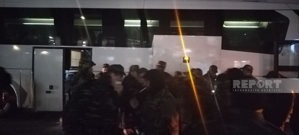 Azərbaycandan göndərilən növbəti 229 nəfərlik xilasetmə heyəti Kahramanmaraşa çatıb - FOTO 3 Azərbaycandan göndərilən növbəti 229 nəfərlik xilasetmə heyəti Kahramanmaraşa çatıb - FOTO