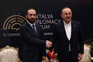 Mirzoyan Türkiyədə Çavuşoğlu ilə görüşəcək