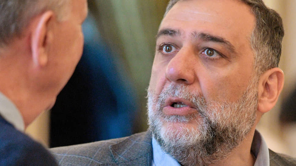 Xankəndidə dava başladı: Vardanyanla Arutyunyan pul üstündə qırğına çıxdılar