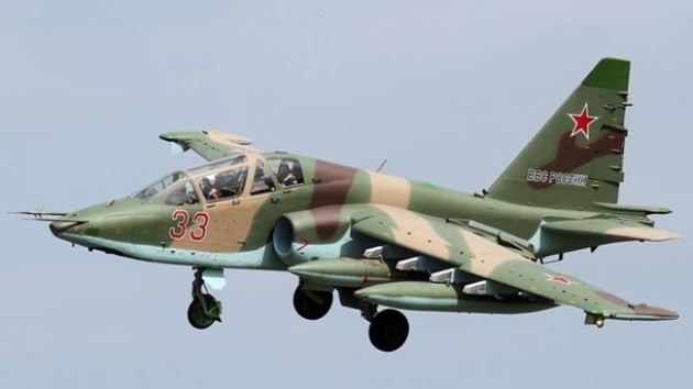 Rusiyanın Su-25 təyyarəsi vuruldu - Pilot girov götürüldü