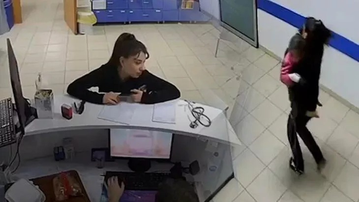 Türkiyə bu qadından danışır: zəlzələ anında görün nə etdi - VİDEO