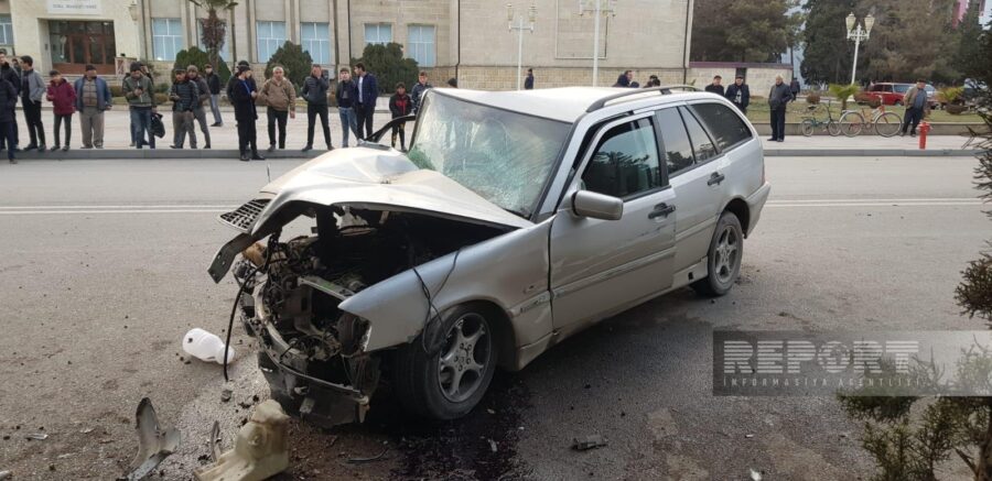 Ucarda zəncirvari yol qəzası baş verib, yaralılar var - FOTO