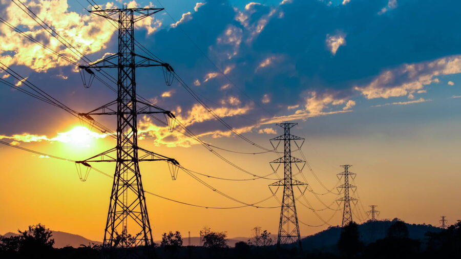 “Azərişıq” Kəlbəcərdə köhnə xətləri yenisi ilə əvəzləyir - VİDEO