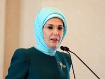 emine erdogan kadinin sorumluklari hesaba katilmayan esitlik esitsizlik dogurabilir 768x576 1