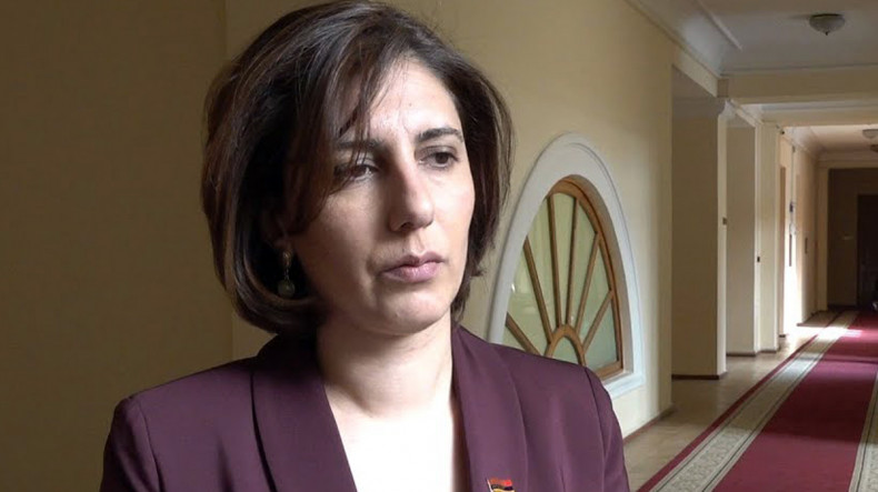 Əliyev separatçıları iki yerə böldü - Ovsepyan