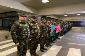 Növbəti çevik xilasetmə qüvvələri Türkiyəyə yola düşdü - FOTOLAR