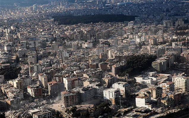 Təbii fəlakətin yerlə yeksan etdiyi şəhərin dəhşət saçan görüntüsü 1 Təbii fəlakətin yerlə yeksan etdiyi şəhərin dəhşət saçan görüntüsü