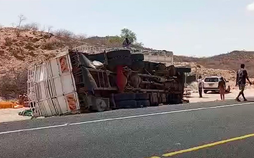 Dəvəyə görə 14 nəfər öldü, 13 nəfər yaralandı - VİDEO 1 qeza