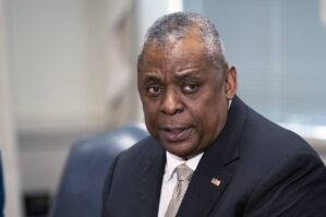 Pentaqon rəhbəri Yaxın Şərqə səfər edəcək