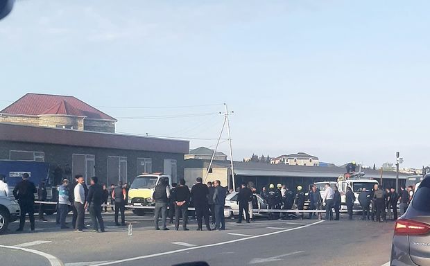Sarayda minik maşını ilə yük avtomobili toqquşdu: Ölənlər var - YENİLƏNDİ