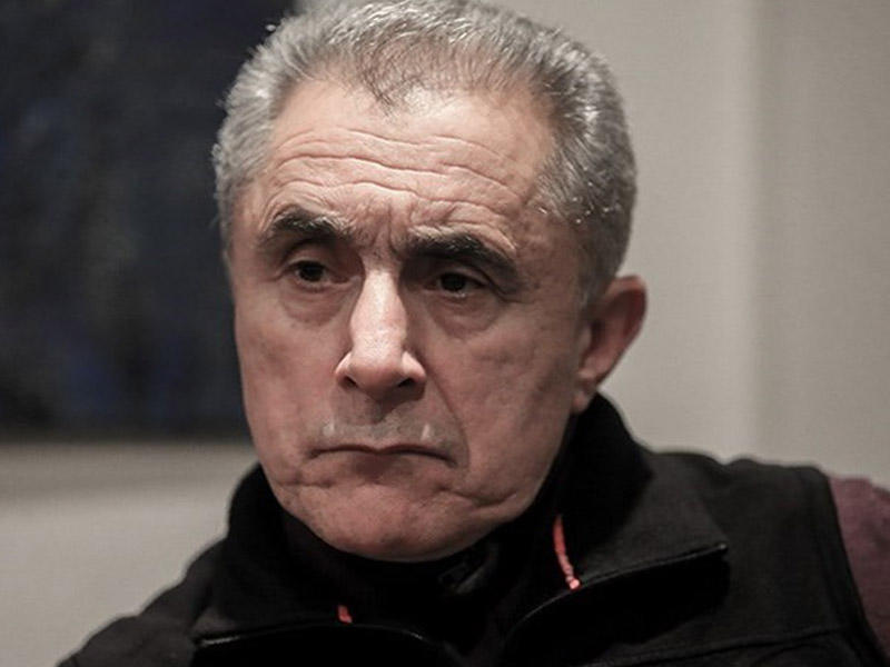 Alim Qasımova ağır itki