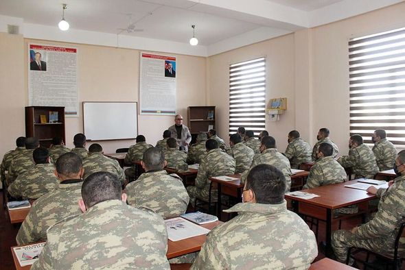 Hərbi qulluqçulara psixoloji dəstək fəaliyyətləri həyata keçirildi - FOTO