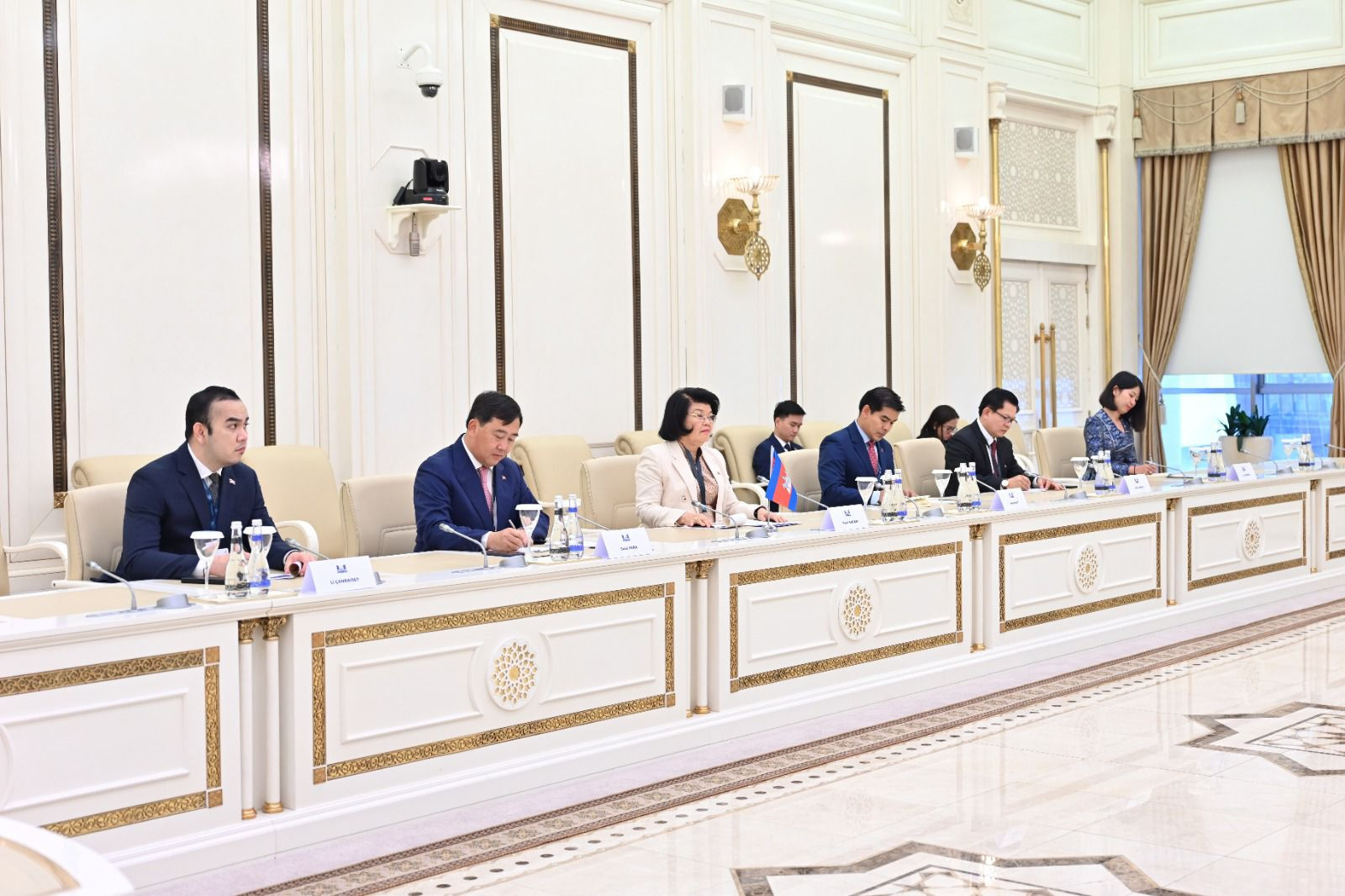 Sahibə Qafarova Kamboca Milli Assambleyasının sədr müavini ilə görüşdü - FOTO